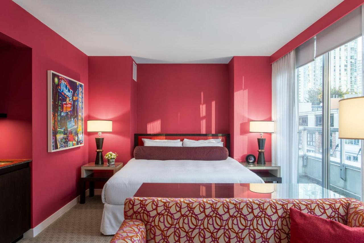 Opus Vancouver Bagian luar foto