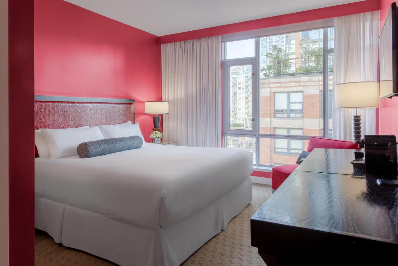 Opus Vancouver Bagian luar foto