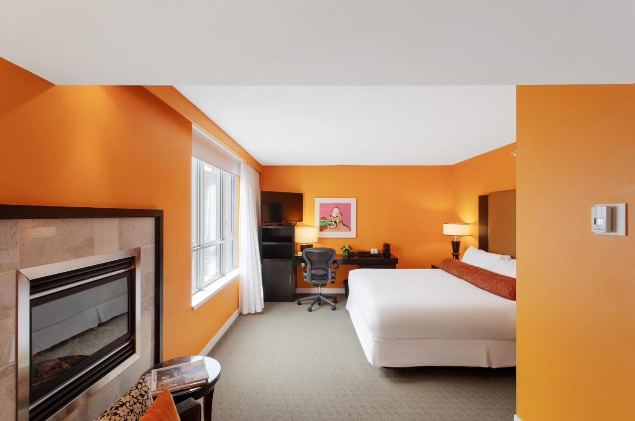 Opus Vancouver Bagian luar foto